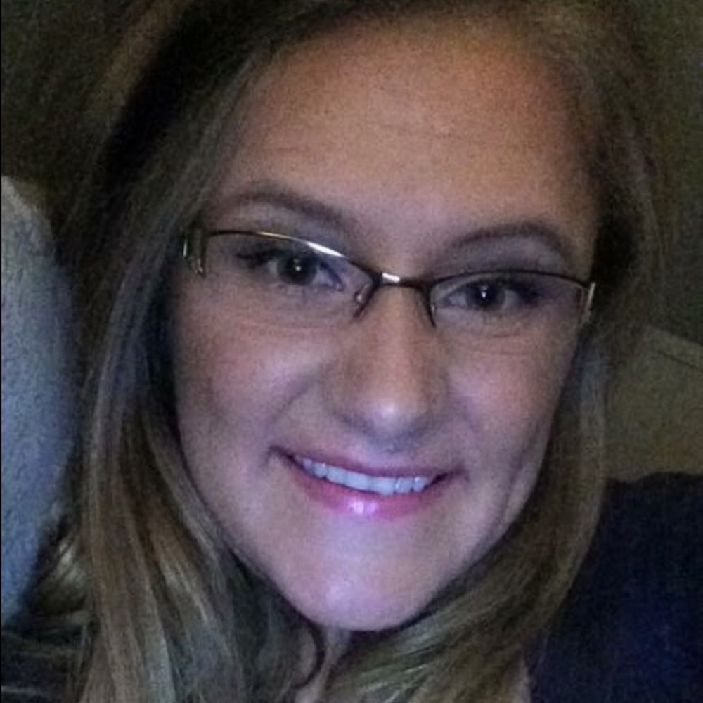 Meet your Posher, Brooke